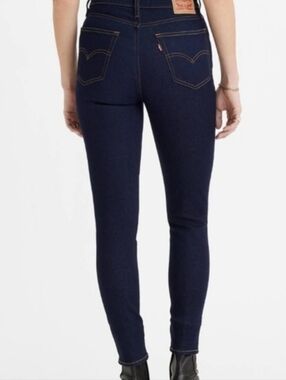 LEVI  Strauss High Rise Skinny Jeans